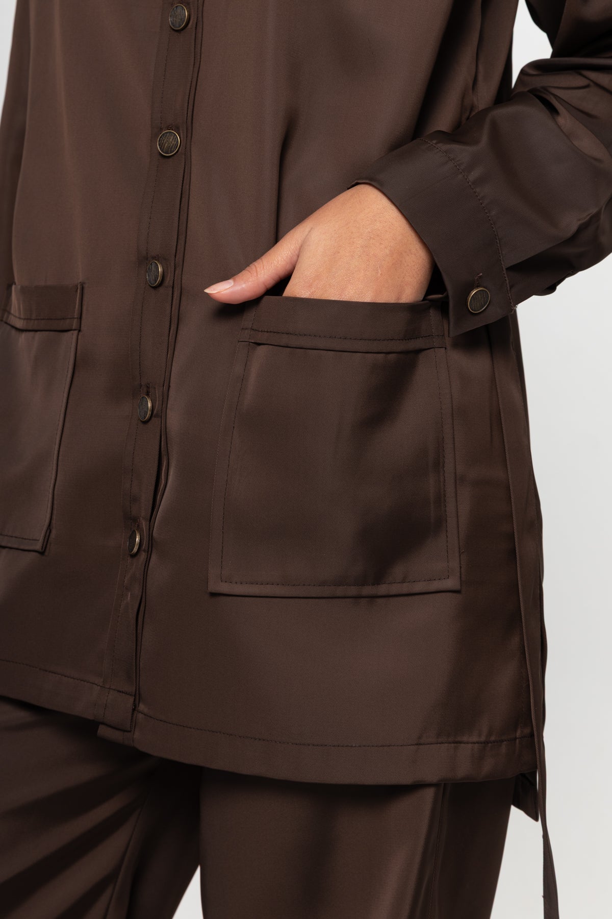 KAHVERENGİ ÜÇ CEPLİ PANTOLON TAKIM