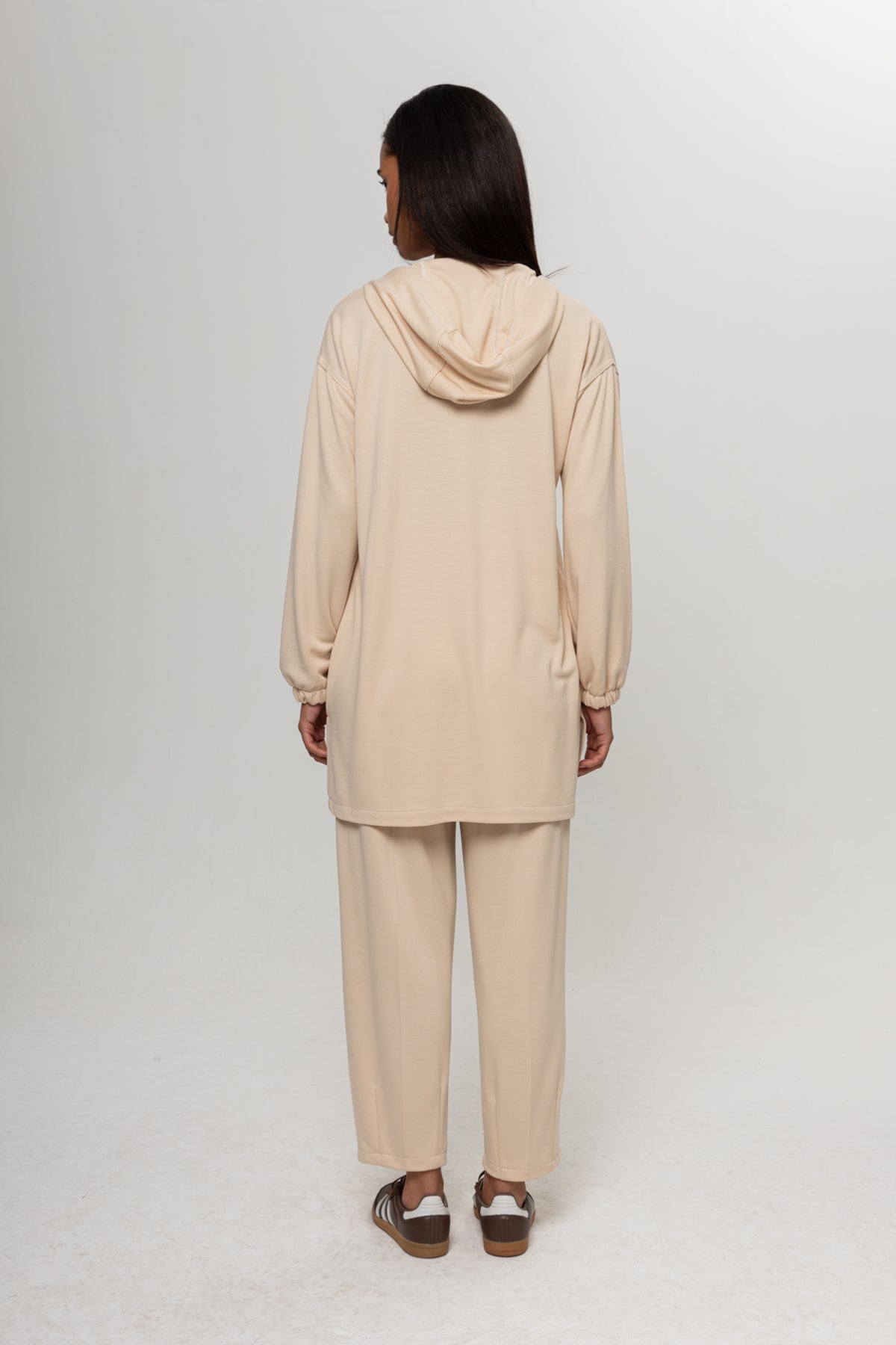 ÖNDEN DÜĞMELİ İKİLİ TAKIM