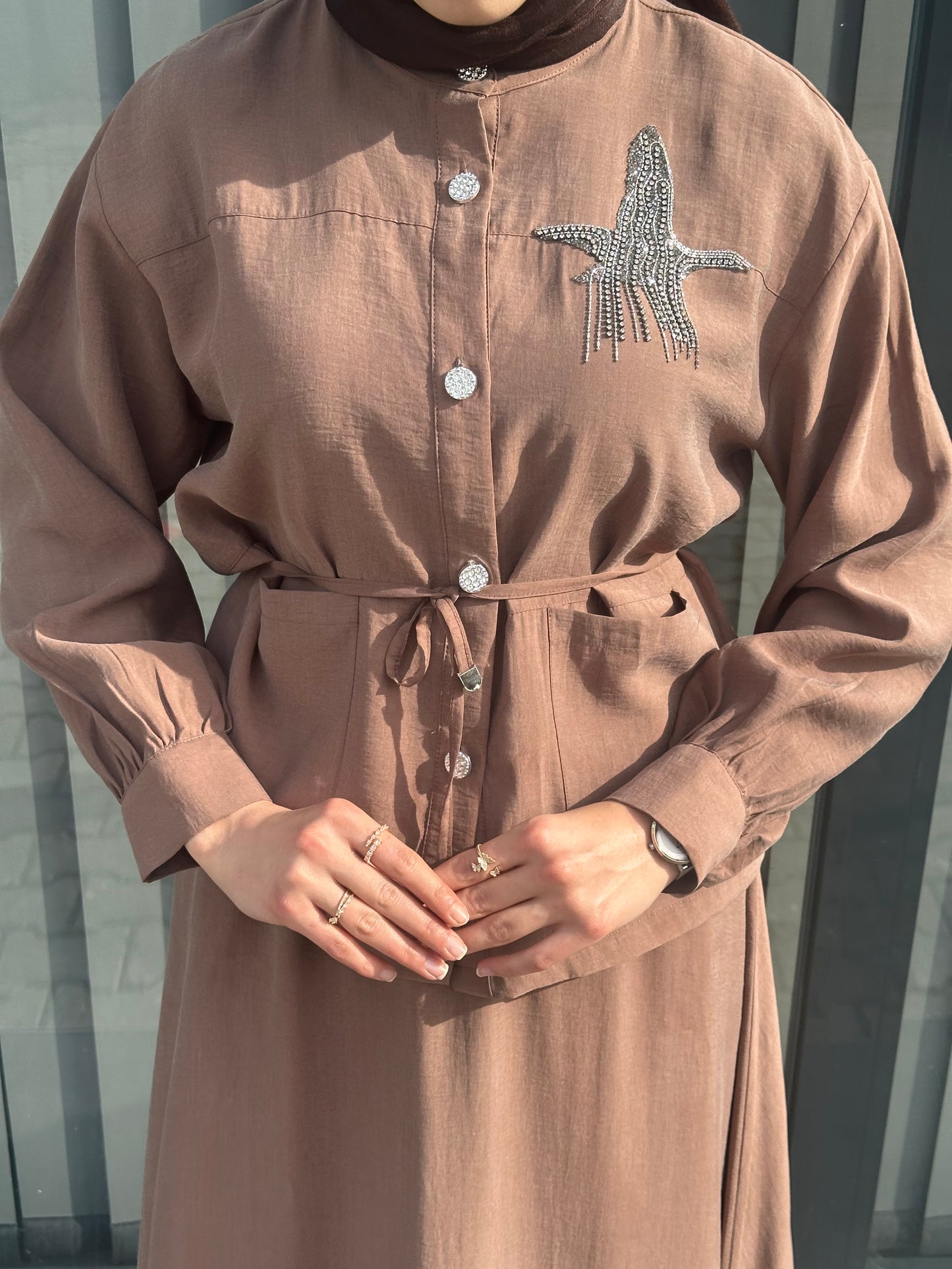 KAHVE TAŞLI ETEKLİ TAKIM