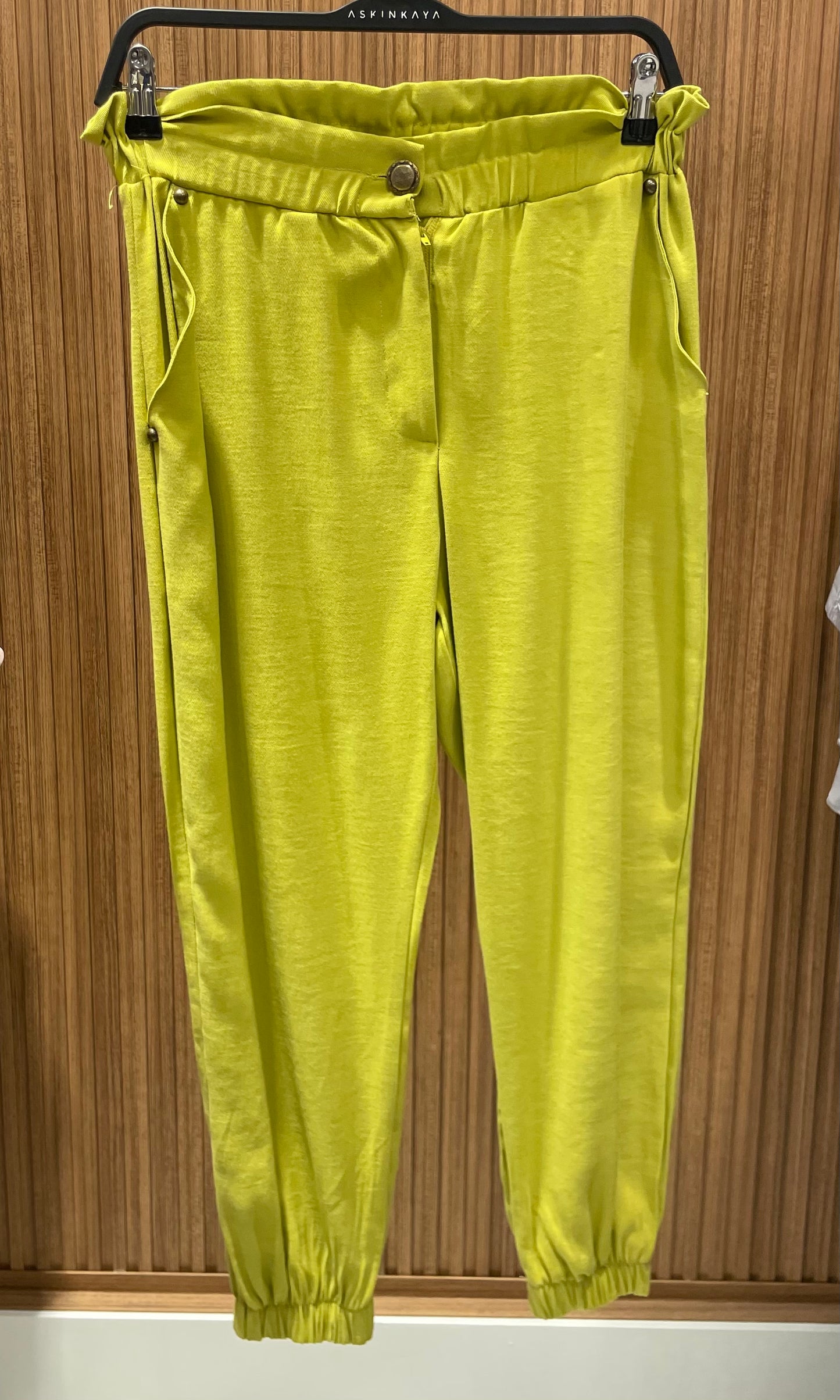FISTIK YEŞİLİ JOGGER PANTOLON