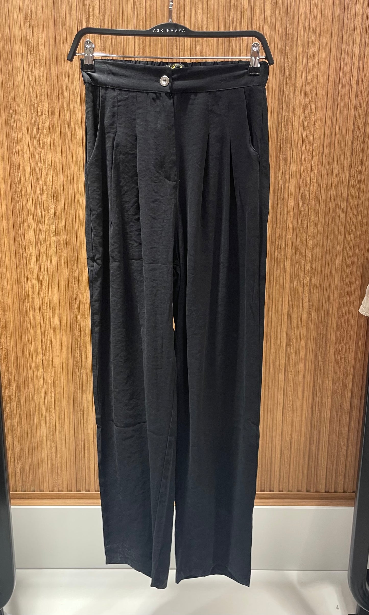 SİYAH GENİŞ PAÇA PANTOLON