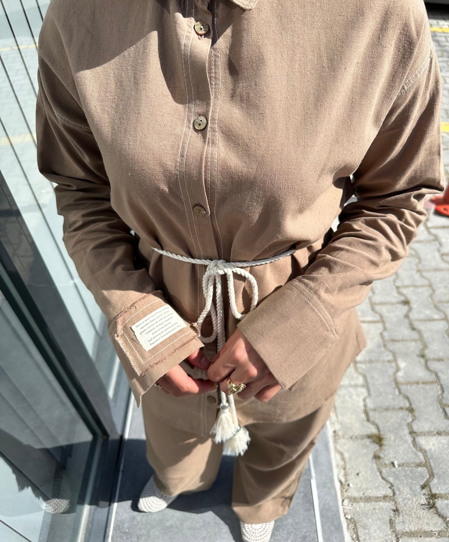 CAMEL ETİKET DETAYLI KETEN PANTOLON TAKIM