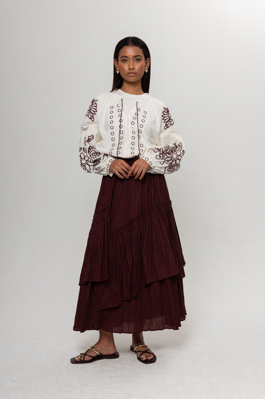 BORDO KRAŞLI KAT KAT ETEK