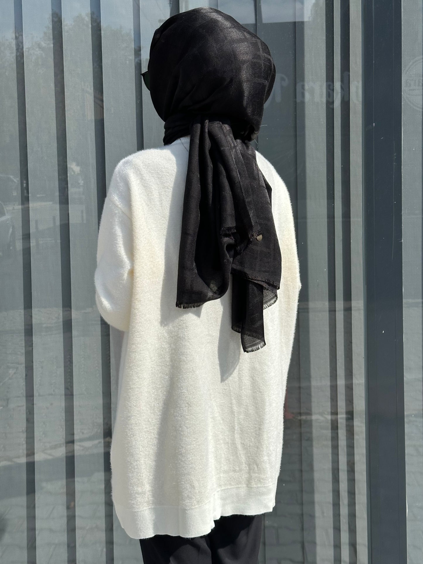 EKRU ÖNDEN DÜĞMELİ ANGORA HIRKA