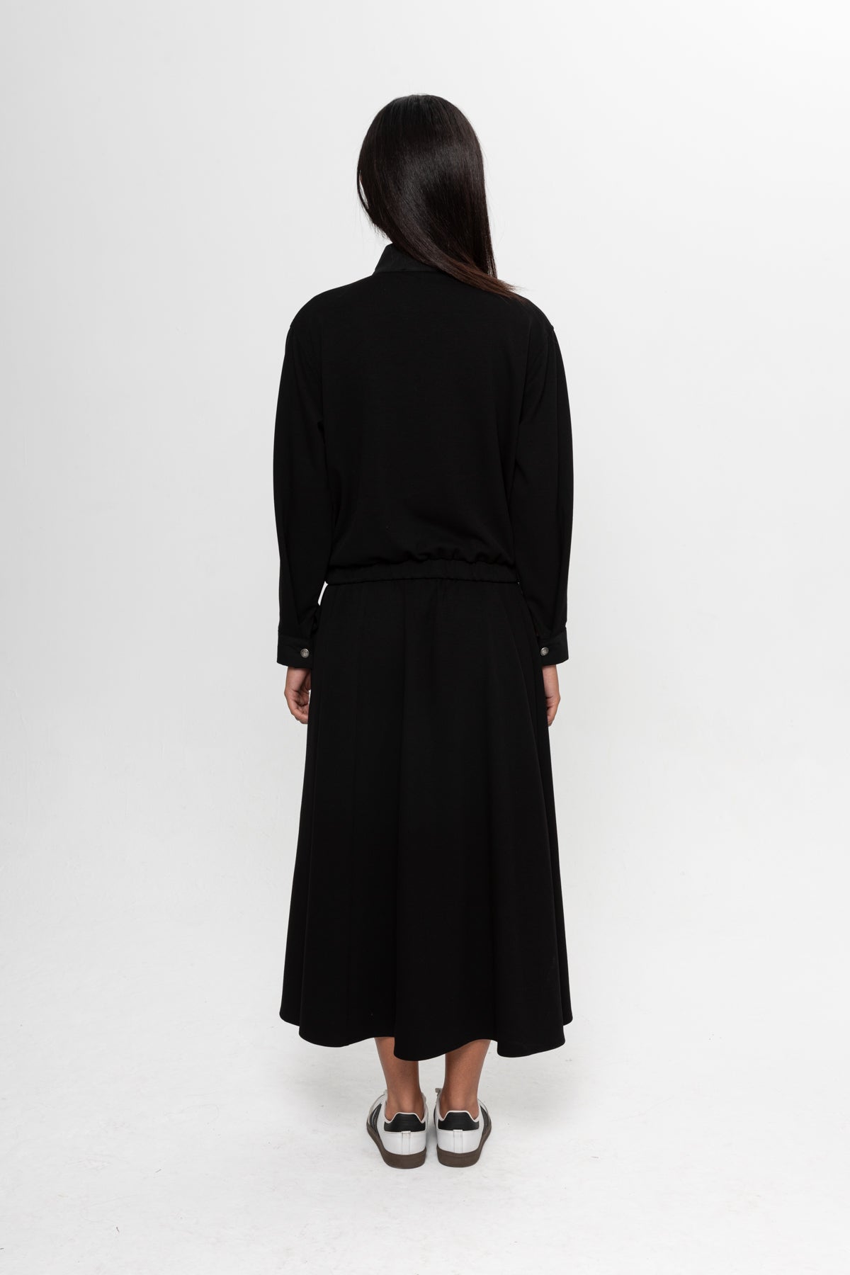 SİYAH OYSHO ÖNÜ PATLI ETEK TAKIM