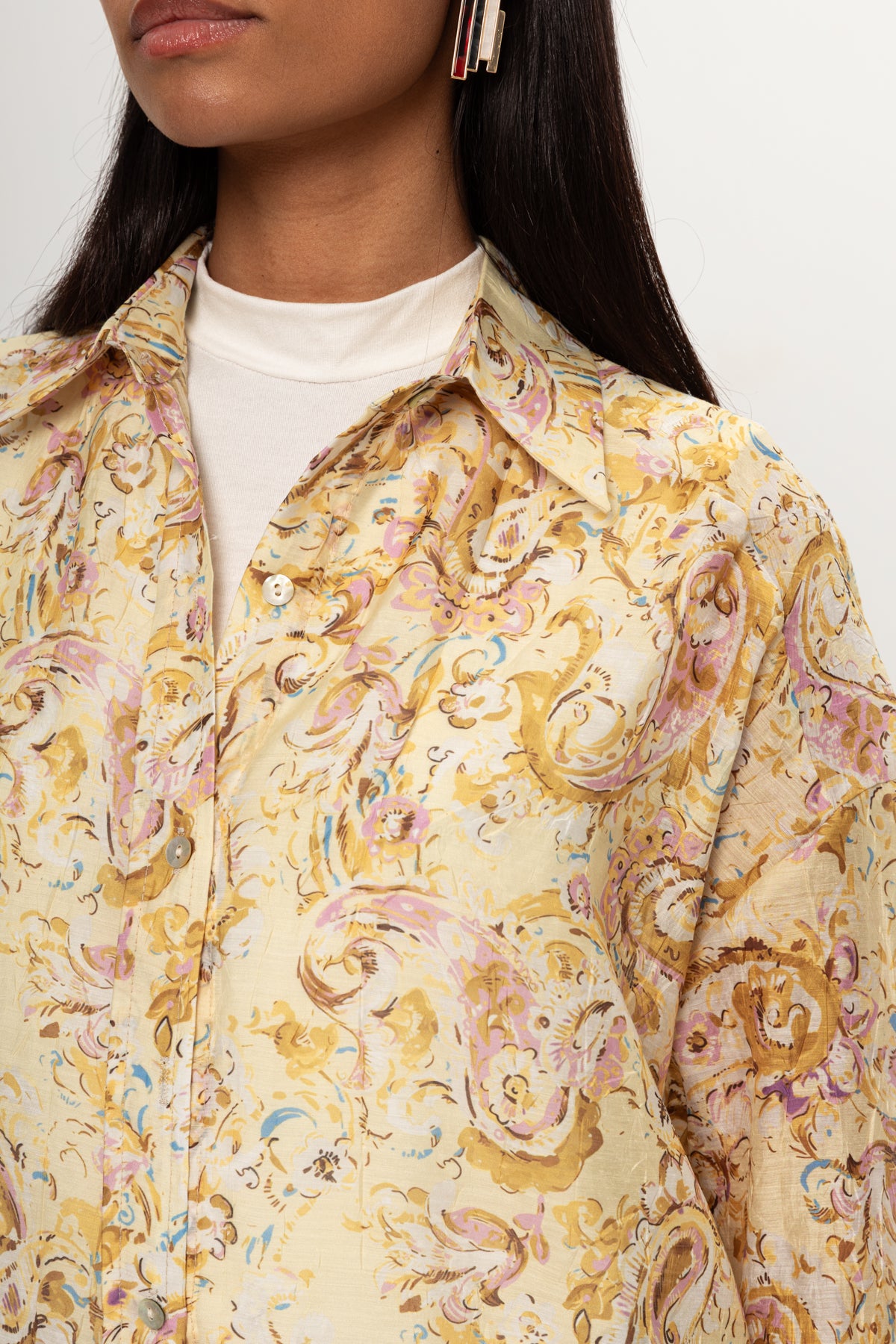 SARI ETNİK DESENLİ GÖMLEK