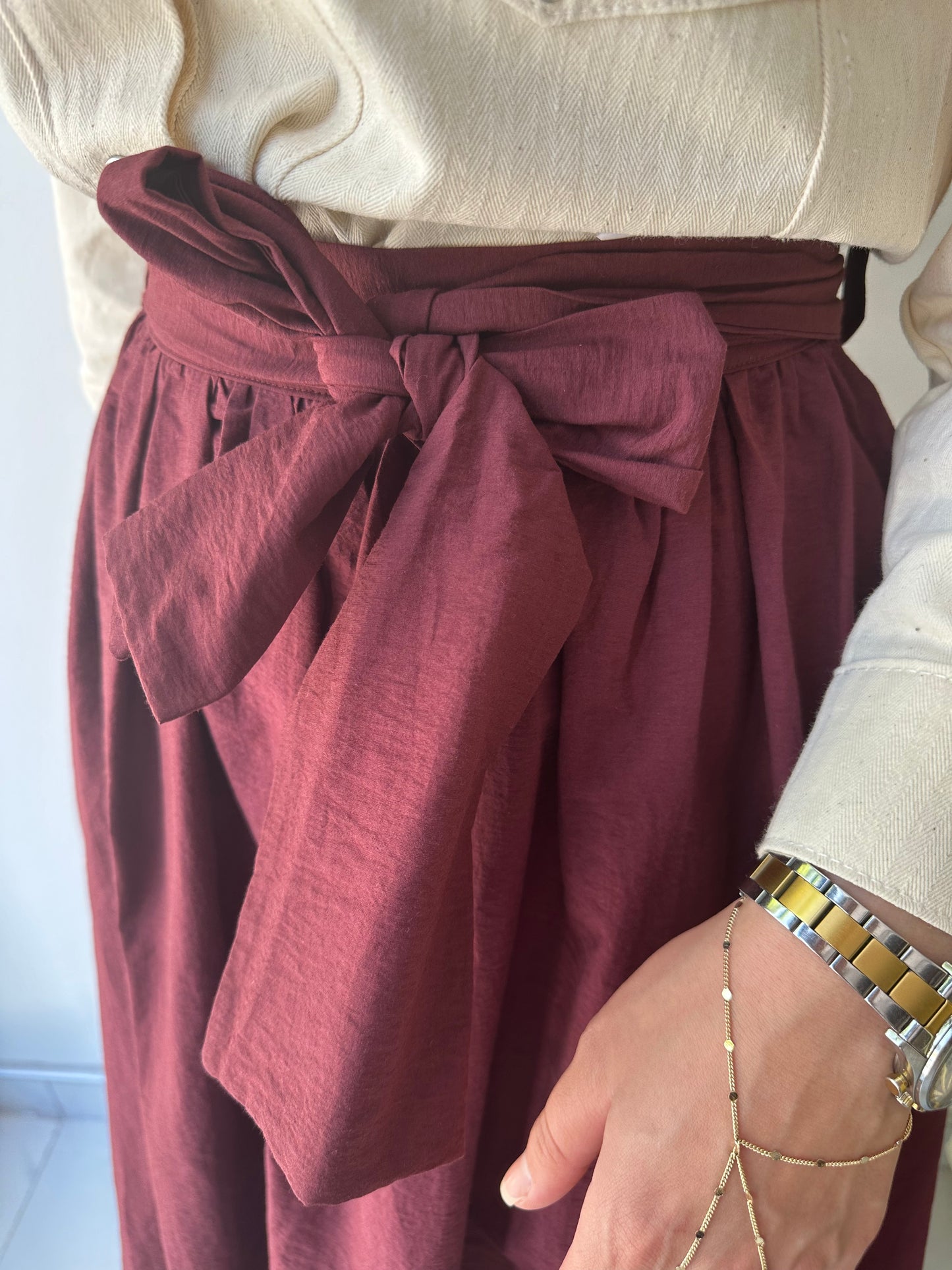 BORDO D FORM KEMERLİ ETEK