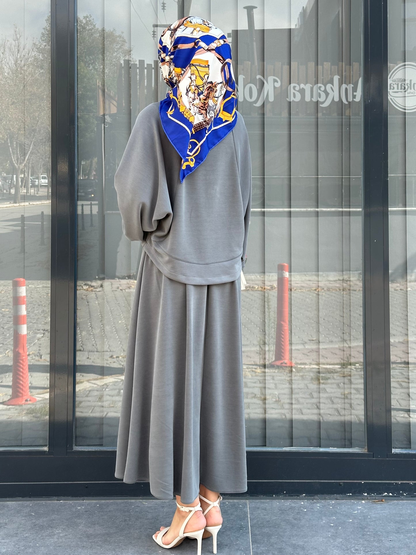 ANTRASİT ETEK UCU DİKİŞ DETAYLI ETEK TAKIM