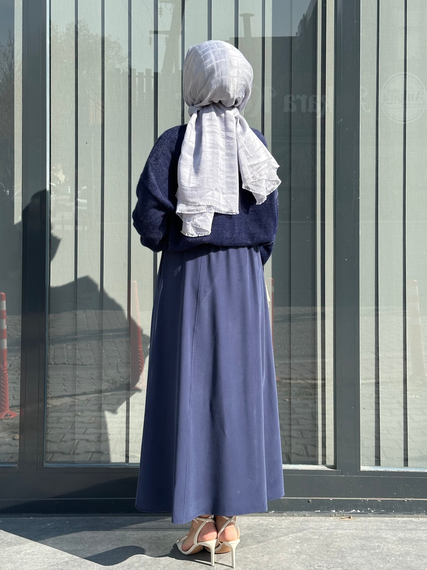 LACİVERT KEMERLİ GENİŞ ETEK