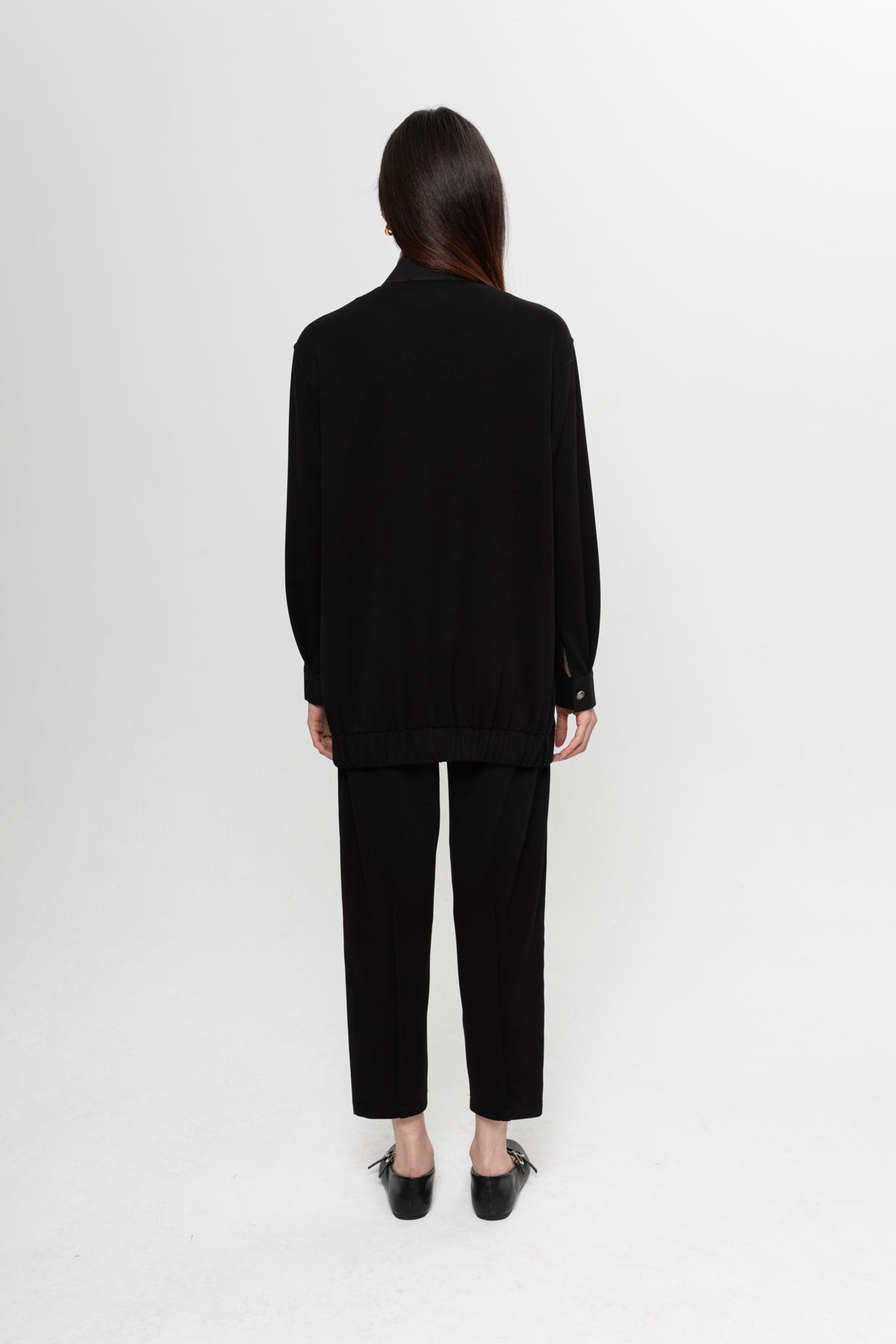 SİYAH OYSHO ÖNÜ PATLI PANTOLON TAKIM