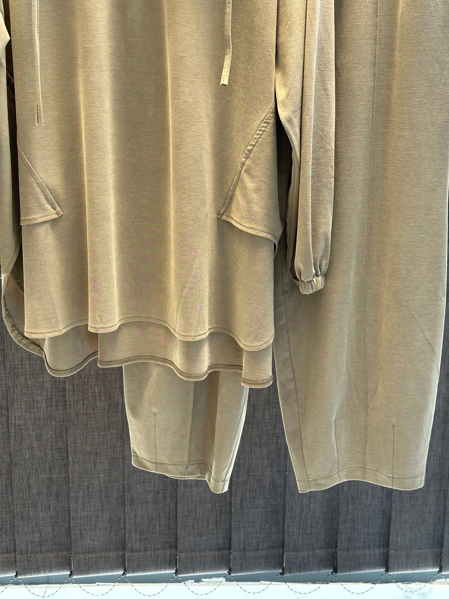 HAKİ DİK YAKALI FERMUARLI PANTOLON TAKIM