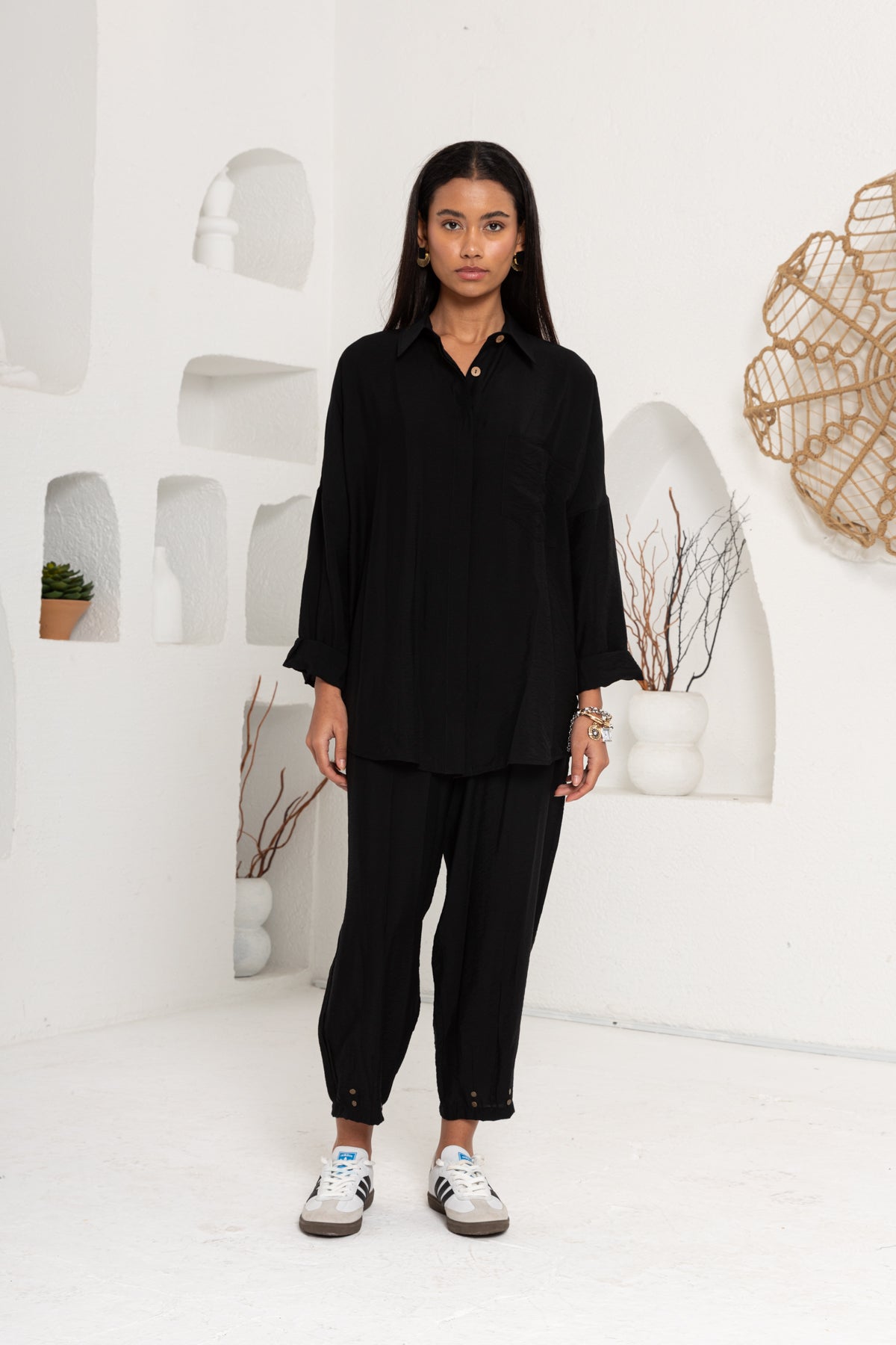 SİYAH ZIMBA DETAYLI PANTOLON TAKIM