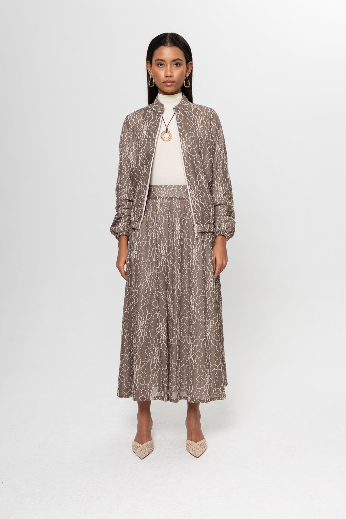 VİZON  DANTEL DETAY ETEKLİ TAKIM