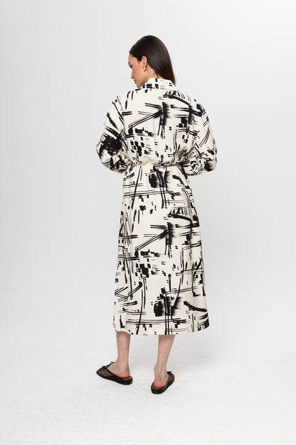 BEJ SİYAH  KARIŞIK DESENLİ GÖMLEK ELBİSE