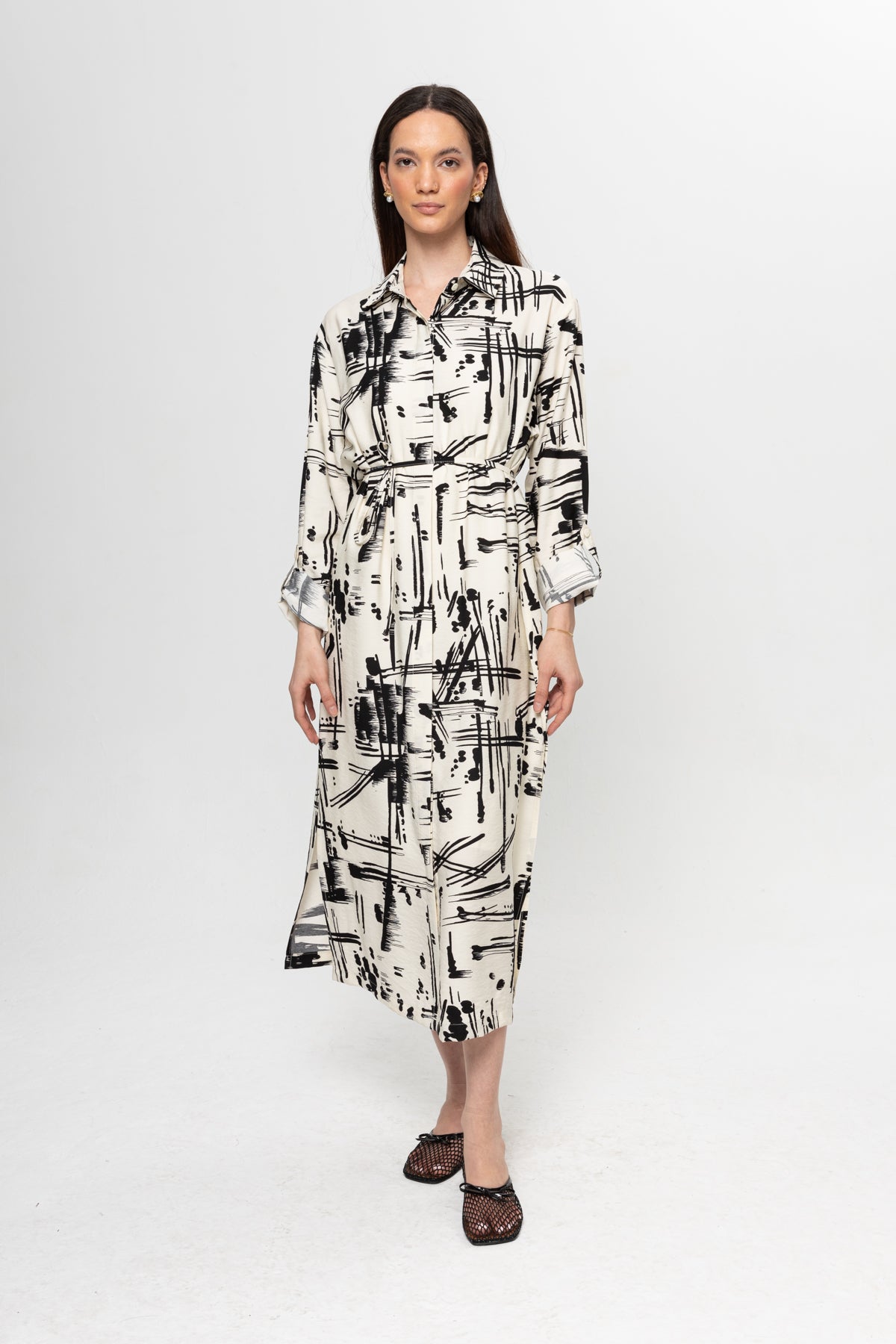 BEJ SİYAH  KARIŞIK DESENLİ GÖMLEK ELBİSE