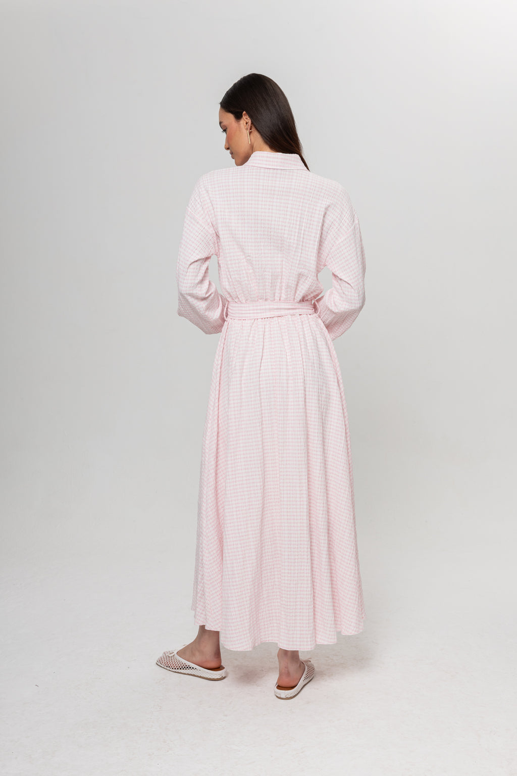 PEMBE KARELİ ELBİSE