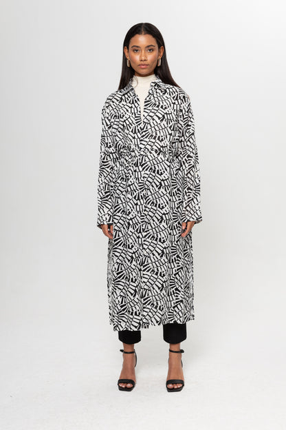 BEYAZ SİYAH DESENLİ GÖMLEK ELBİSE