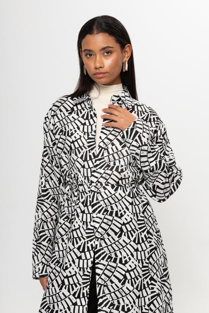 BEYAZ SİYAH DESENLİ GÖMLEK ELBİSE