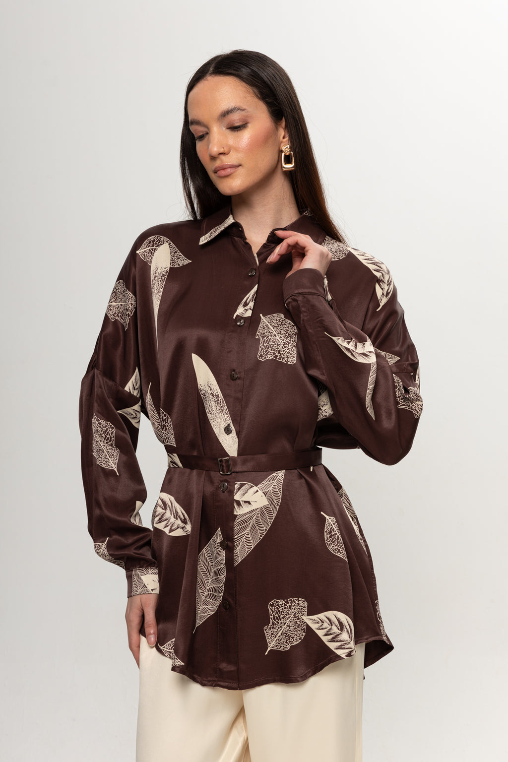 KAHVE  YAPRAK DESENLİ SATEN PANTOLON TAKIM