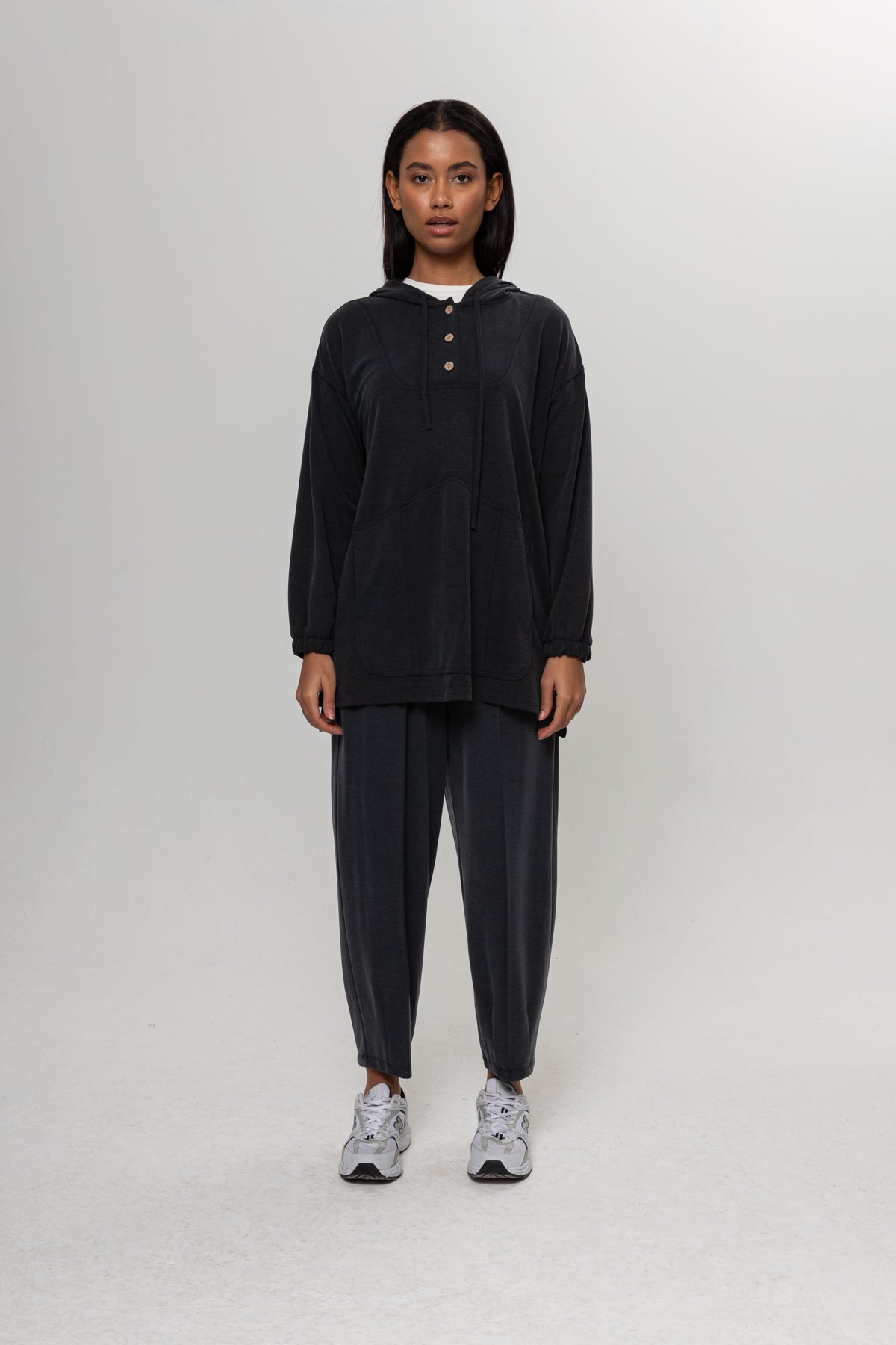 ANTRASİT ÖNDEN DÜĞMELİ İKİLİ TAKIM