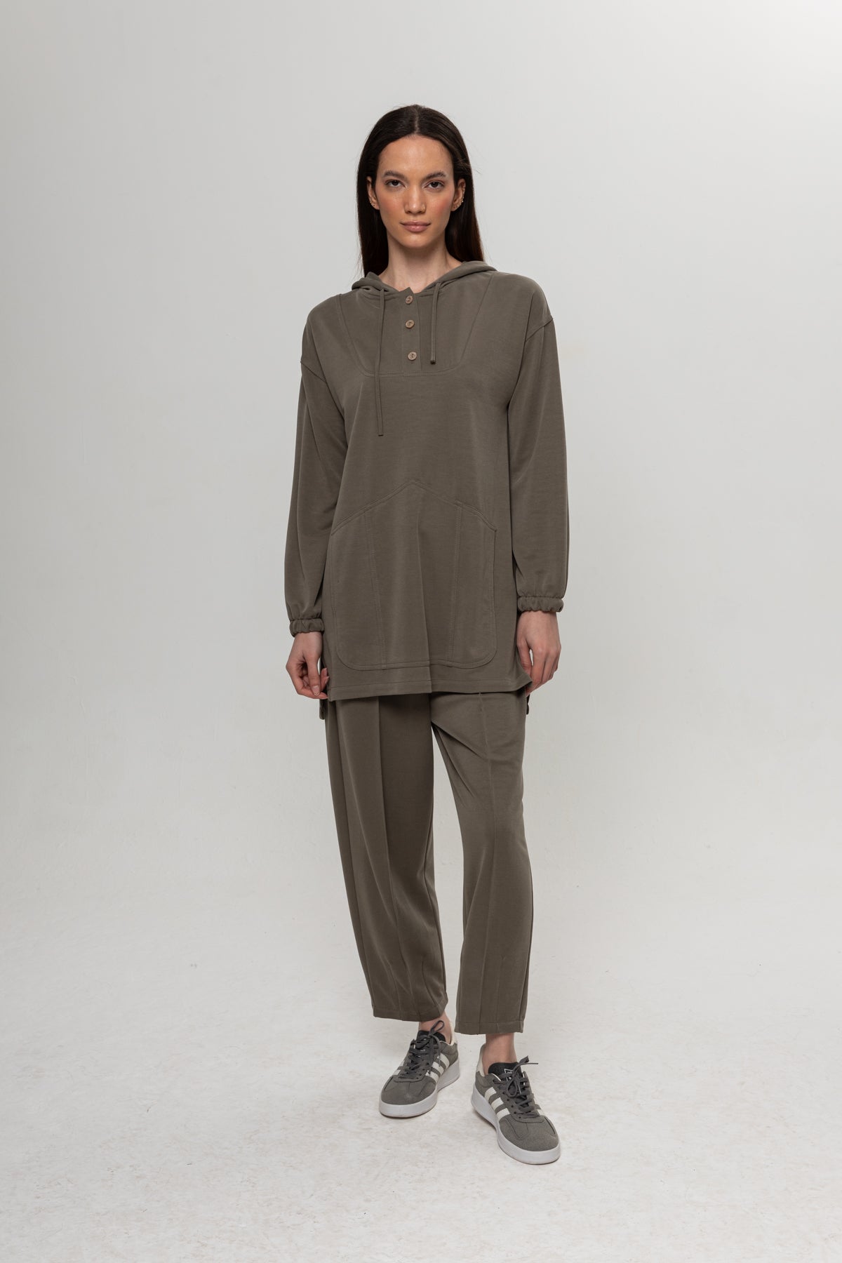 HAKİ ÖNDEN DÜĞMELİ İKİLİ TAKIM