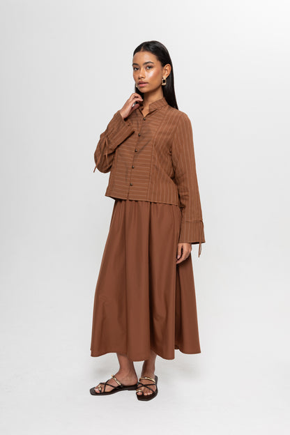 CAMEL  ÇİZGİLİ ÖNÜ BRİTLİ ETEK TAKIM