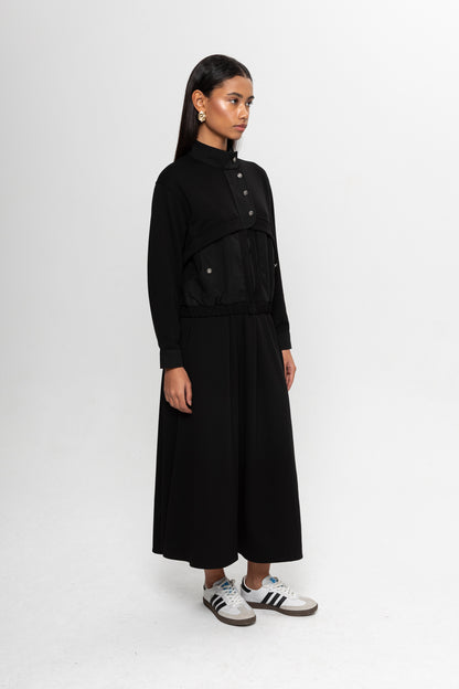 SİYAH  OYSHO ÖNÜ PATLI ETEK TAKIM