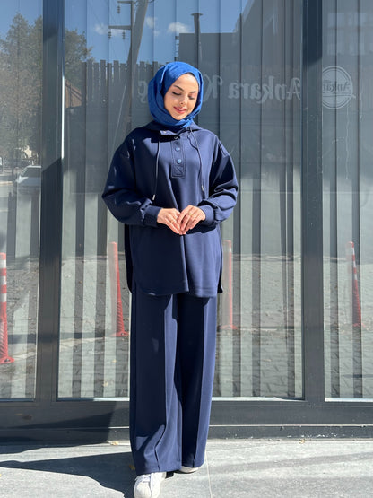LACİVERT ÖNÜ ÇITÇIT DETAYLI YÜKSEK YAKA PANTOLON TAKIM