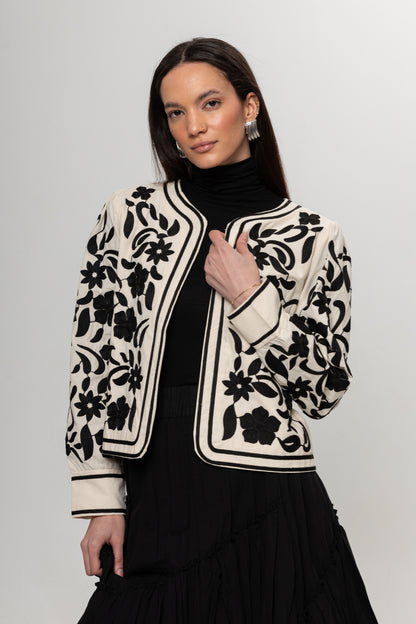 BEJ SİYAH NAKIŞLI KİMONO
