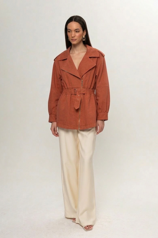 KİREMİT BELİ LASTİKLİ KEMER DETAY KOT CEKET