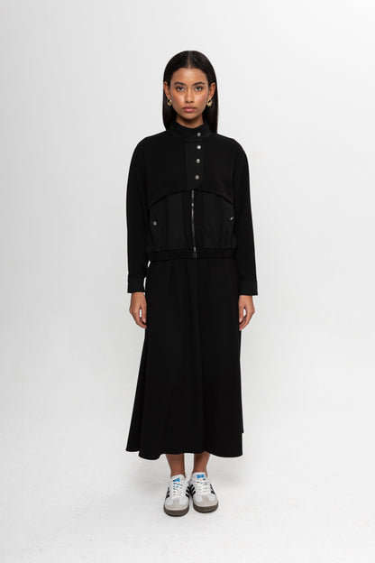 SİYAH  OYSHO ÖNÜ PATLI ETEK TAKIM