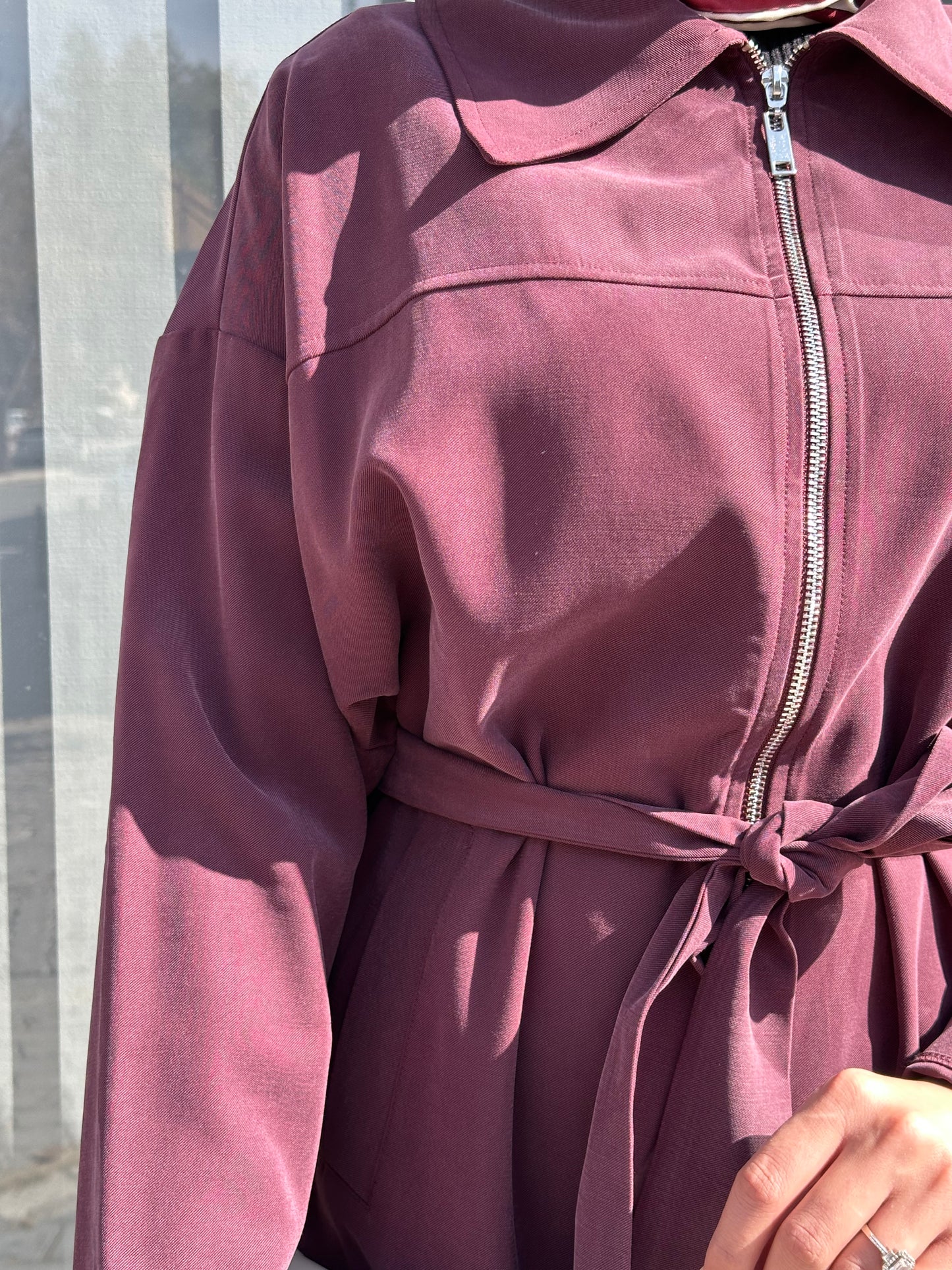 BORDO KENDİNDEN KEMERLİ KAP