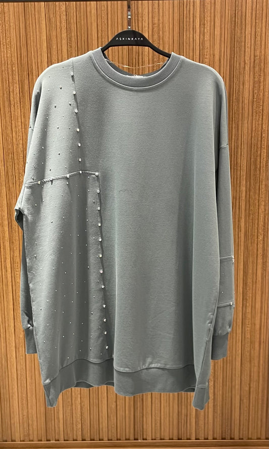 YEŞİL PARÇALI TAŞLI SWEAT