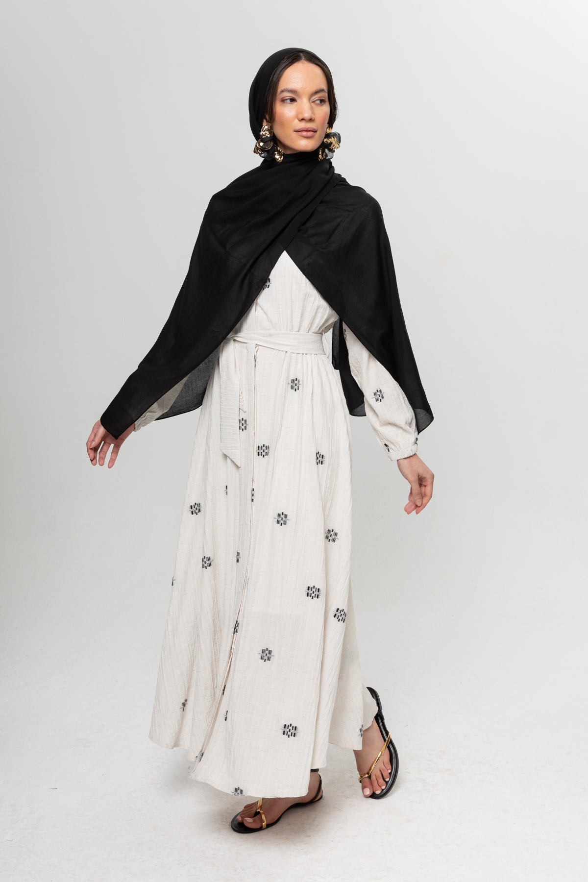 SİYAH DÜZ RENK ŞAL