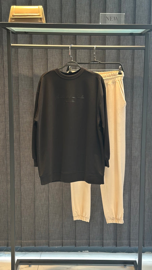SİYAH  PARLAK TANATON BASKILI BASİC SWEAT