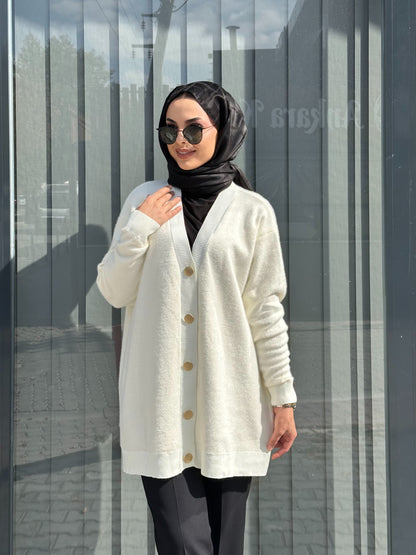 EKRU ÖNDEN DÜĞMELİ ANGORA HIRKA