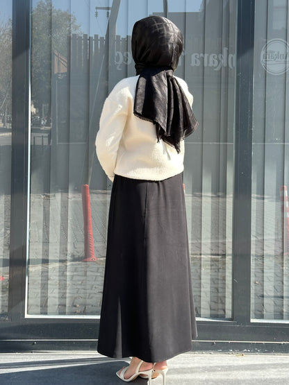 EKRU BİSİKLET YAKA SİM DETAYLI ANGORA HIRKA