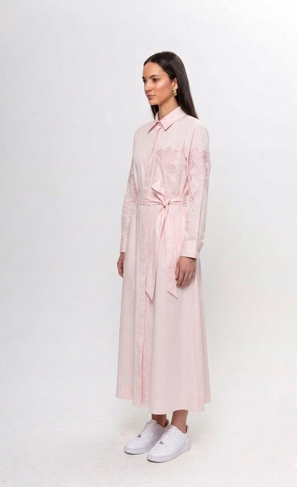 PEMBE KOLLARI NAKIŞLI ELBİSE