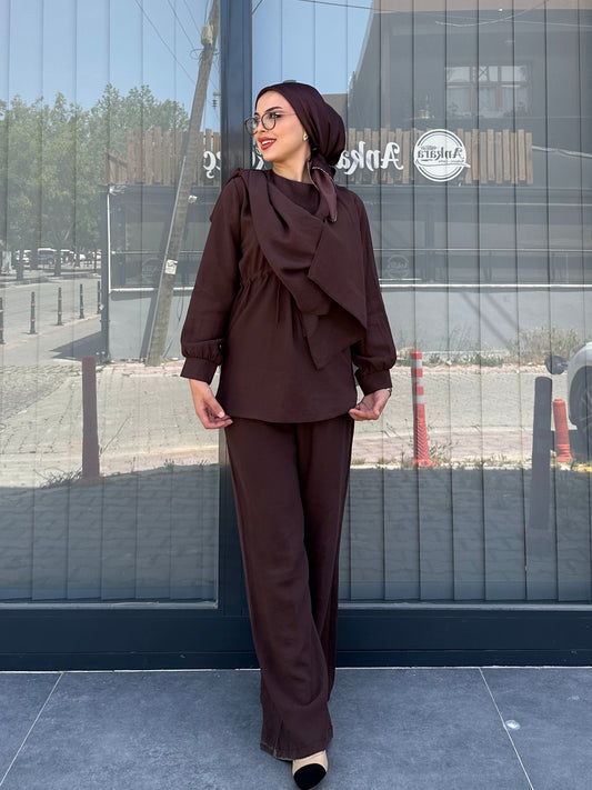 KAHVERENGİ BELDEN BAĞLAMALI PANTOLON TAKIM
