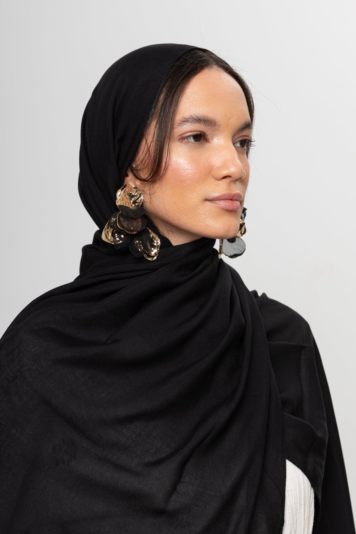 SİYAH DÜZ RENK ŞAL