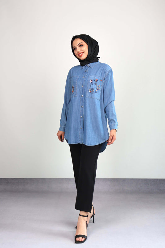 AÇIK DENIM RENKLİ TAŞ DETAY TENCEL GÖMLEK