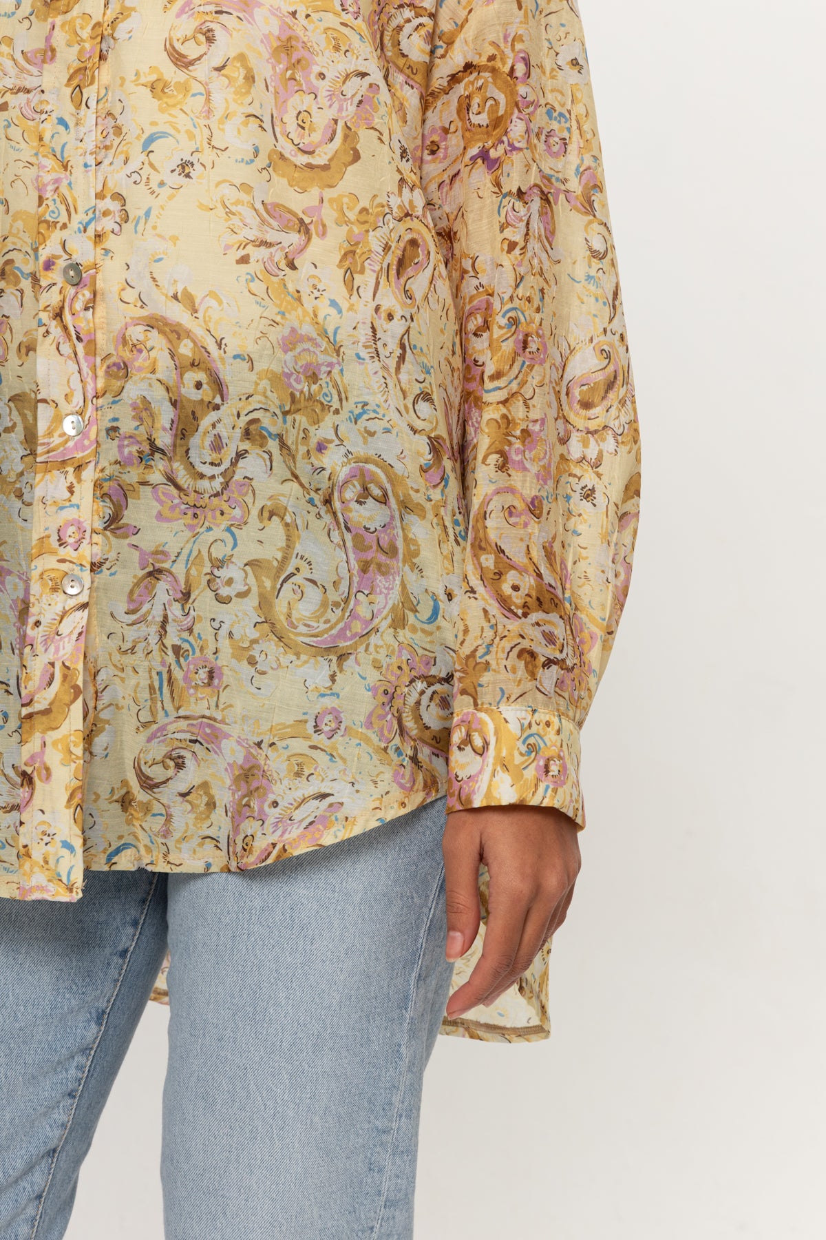 SARI ETNİK DESENLİ GÖMLEK