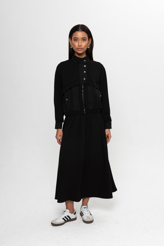 SİYAH  OYSHO ÖNÜ PATLI ETEK TAKIM