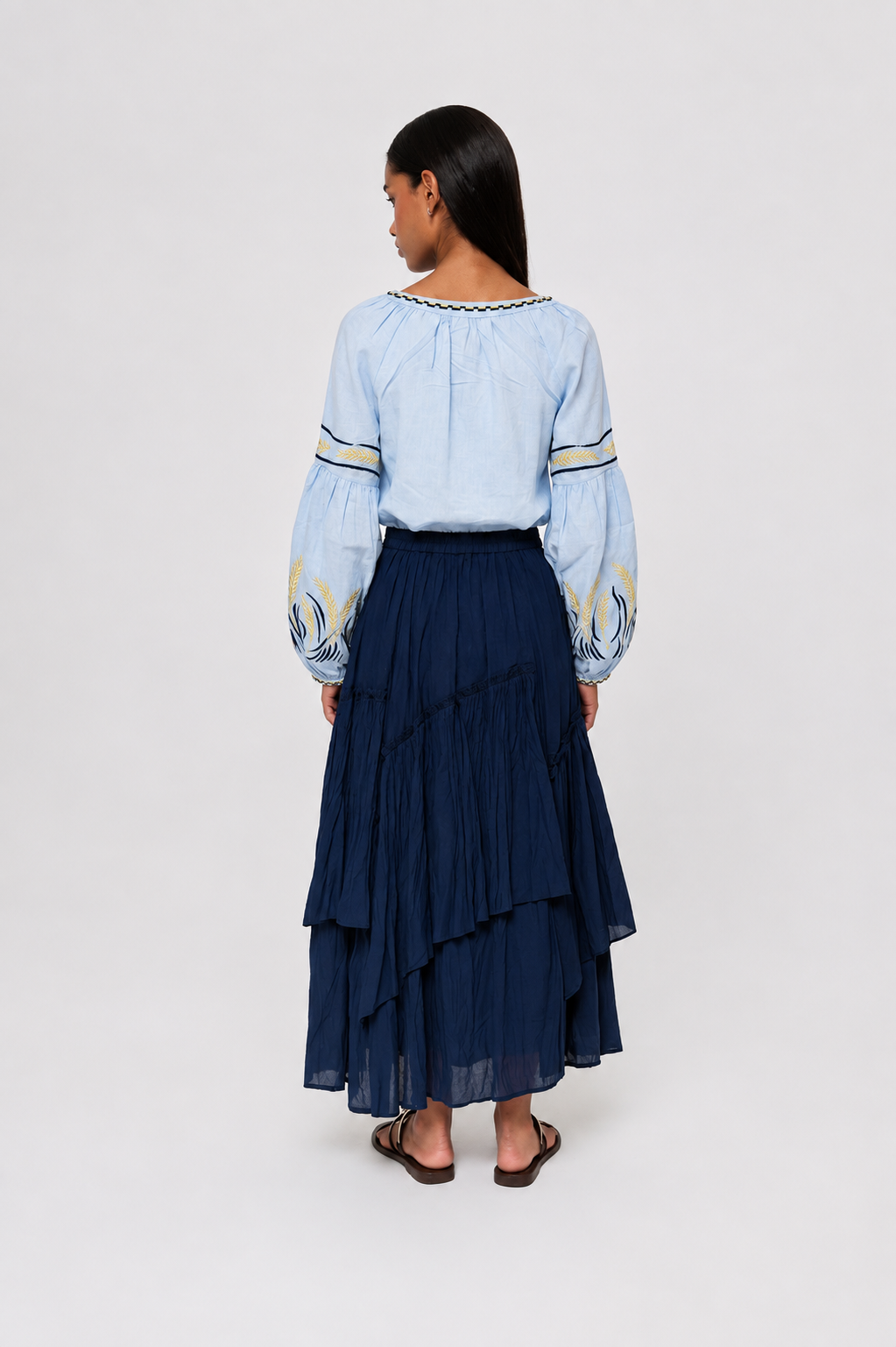 BEBE MAVİSİ KOLLARI SARI NAKIŞLI BLUZ