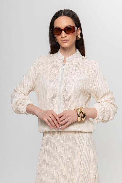 BEJ DANTEL DETAY ETEKLİ TAKIM