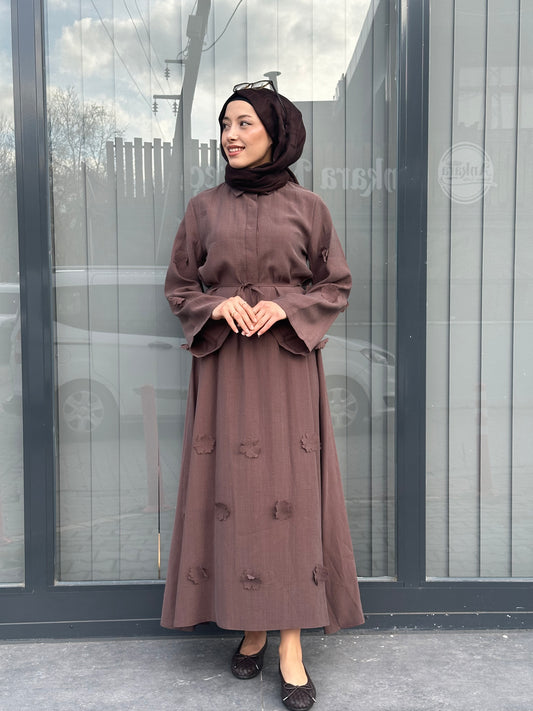 KAHVE ÜÇ BOYUTLU ÇİCEKLİ ETEK TAKIM