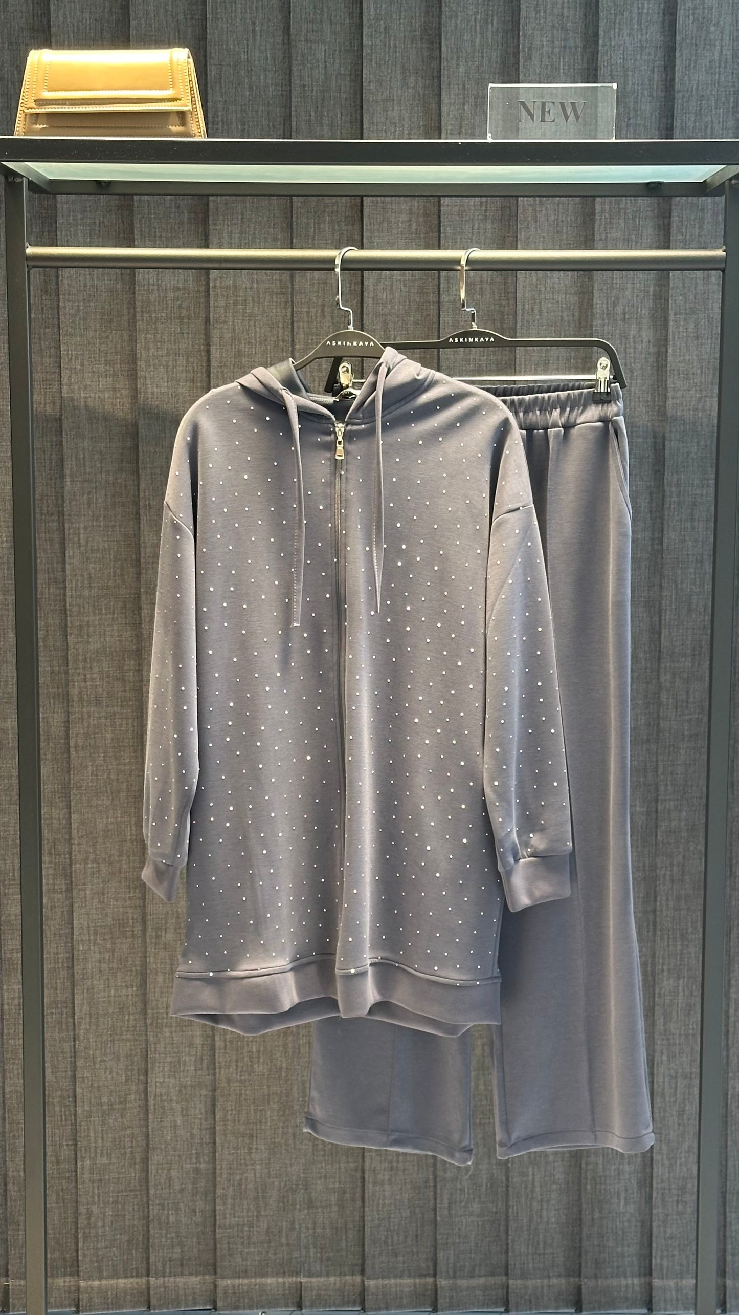 GRİ ÖNÜ TAŞLI FERMUAR DETAYLI PANTOLON TAKIM