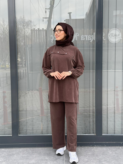 KAHVE GÜMÜŞ DÜĞME DETAYLI PANTOLON TAKIM